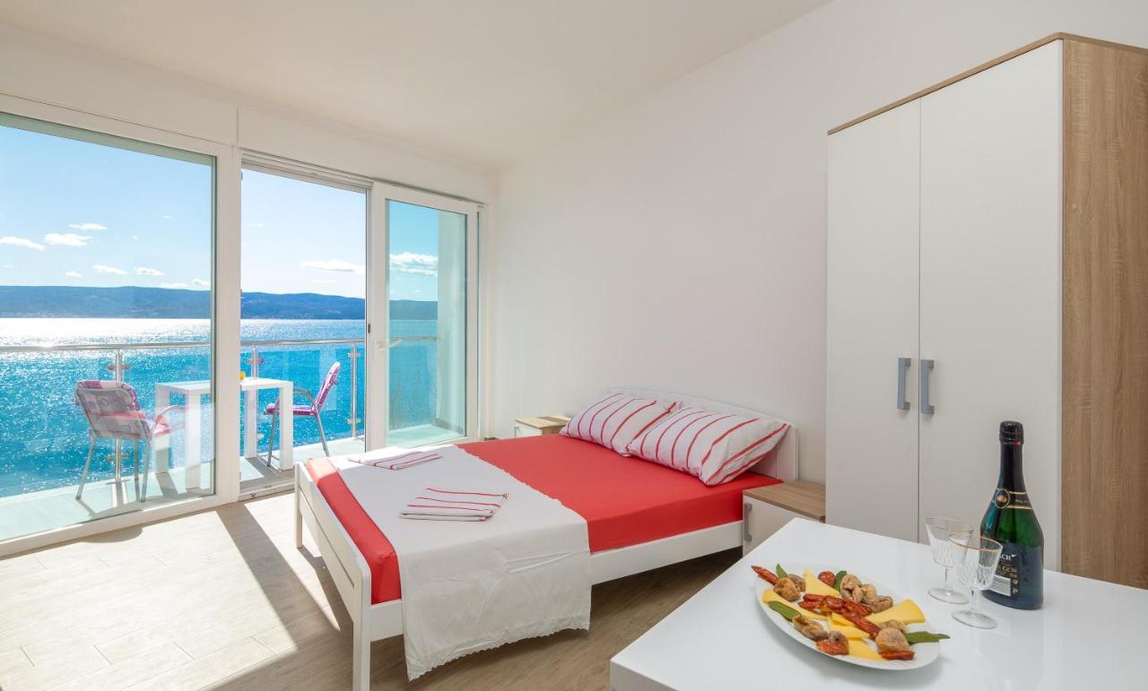 Absolute Beach Holidays Daire Dugi Rat Dış mekan fotoğraf