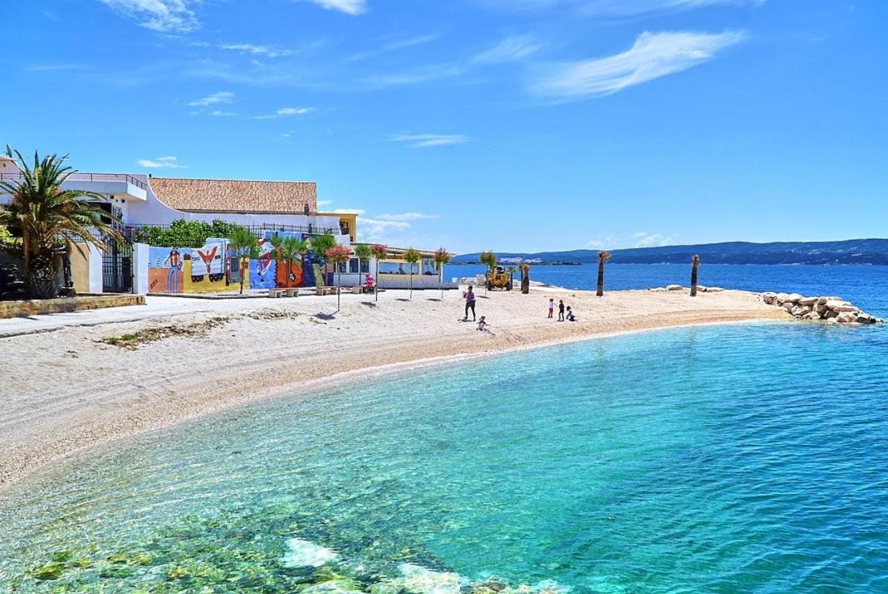 Absolute Beach Holidays Daire Dugi Rat Dış mekan fotoğraf