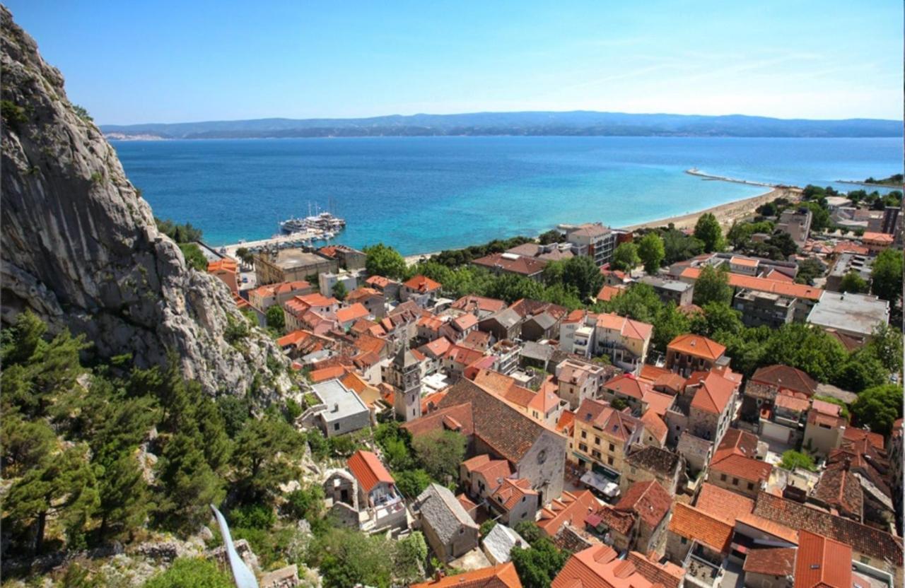 Absolute Beach Holidays Daire Dugi Rat Dış mekan fotoğraf
